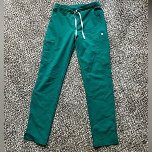 Figs Green Sweatpants Joggers for Comfort and Style